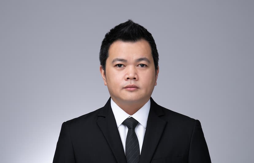 Otherland: DENNIS QUIMPO FAVILA - Photo